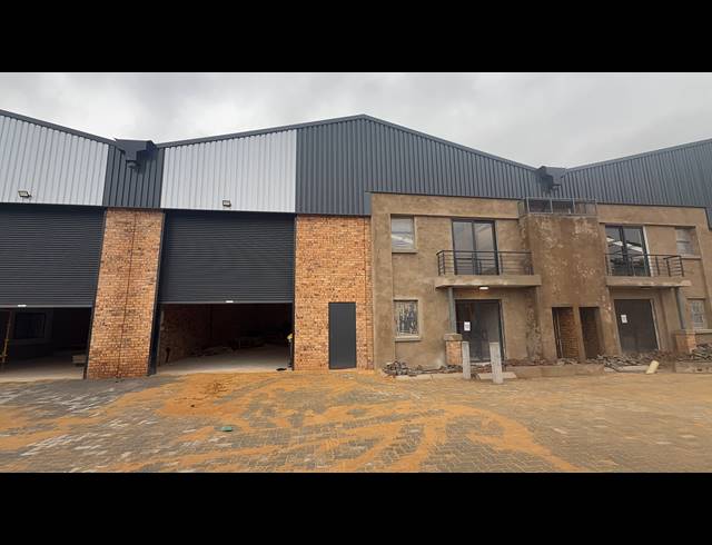 395M² WAREHOUSE FOR SALE IN BARTLETT